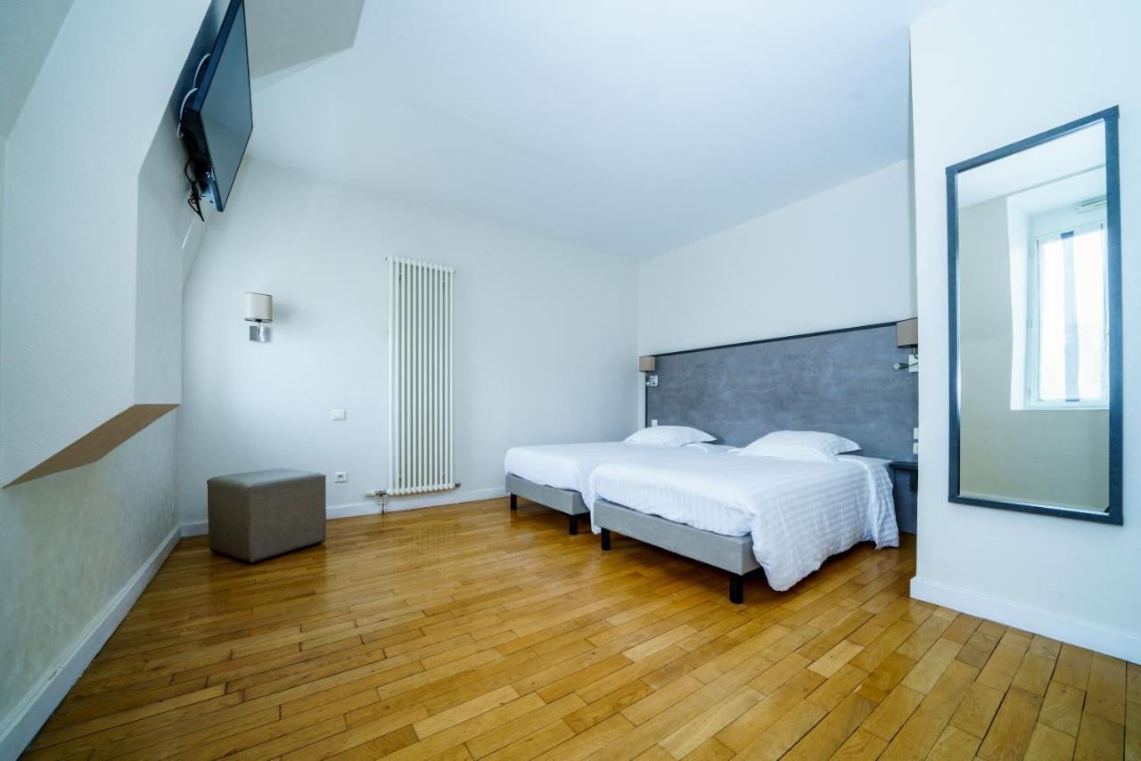 Hotel Logis Le Grand 3*