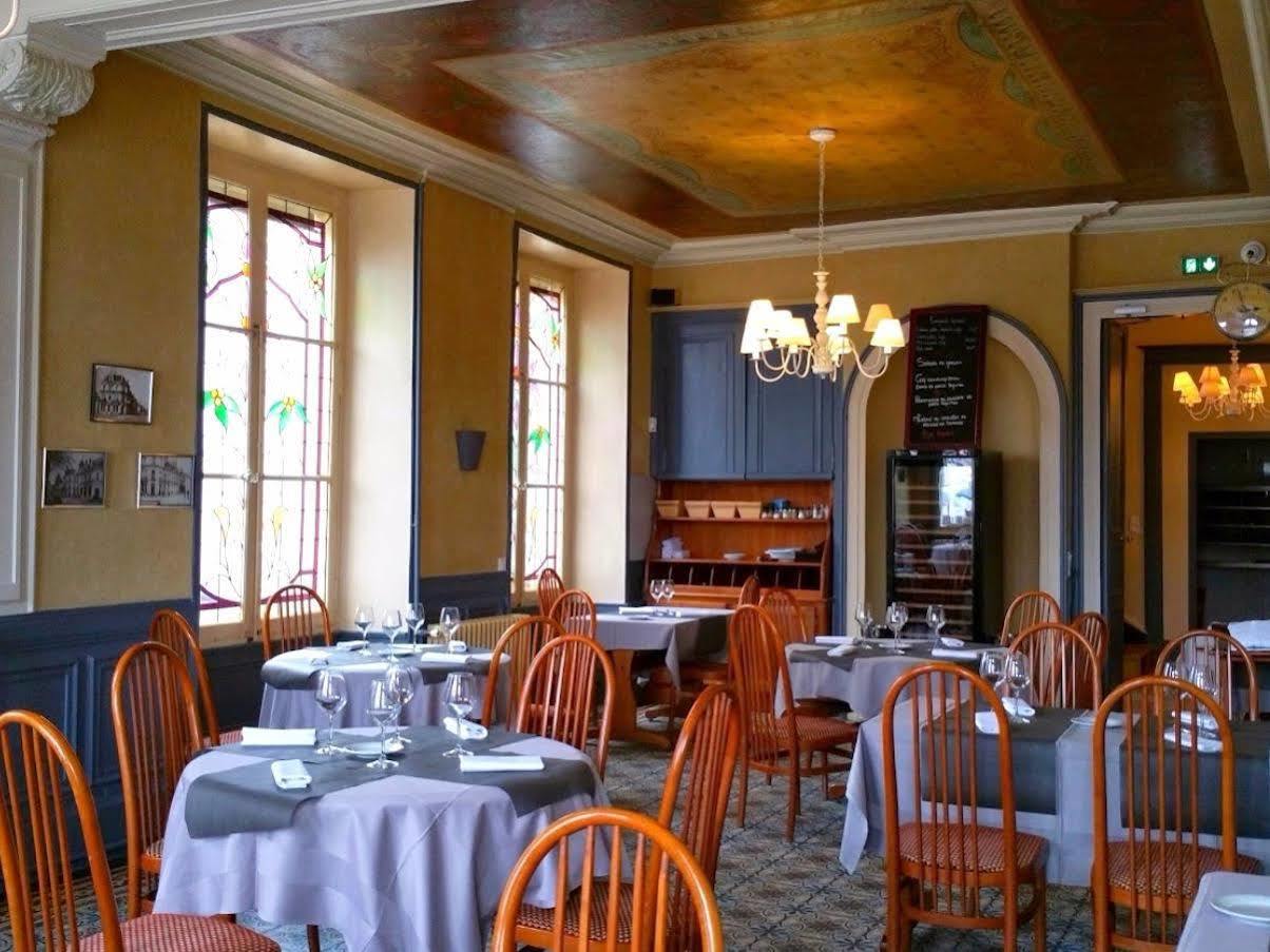 Logis Le Grand Chateau-du-Loir